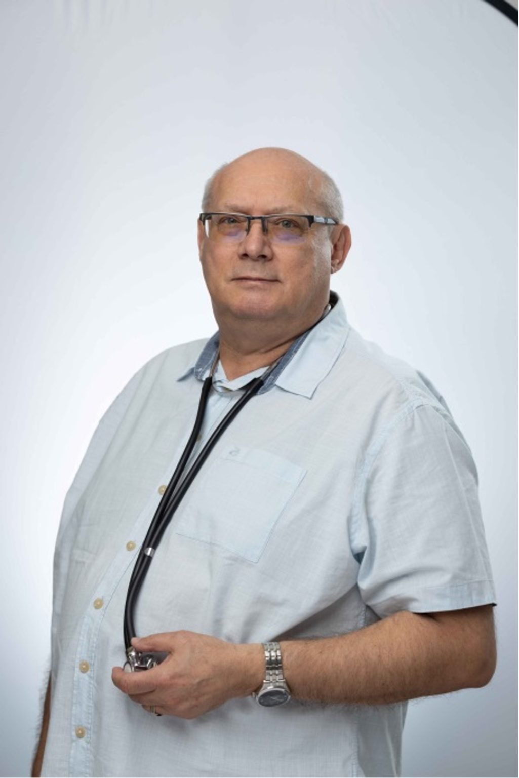 Dr. Lesch Miklos Zoltan gyogyszeresz - Rakoczi Teri Patika Balkany